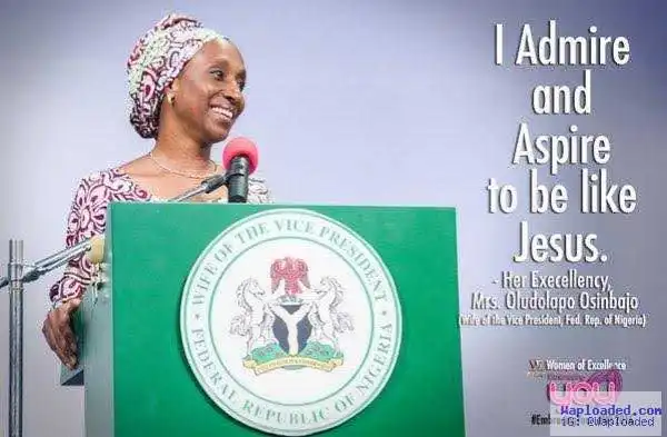 Photo: Former Agege Bread Seller, Olajumoke, Shares Stage With VP
